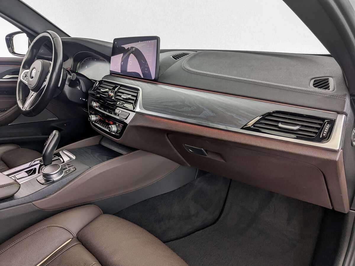 BMW 5 серии с пробегом — 2020 год. Фото: #8