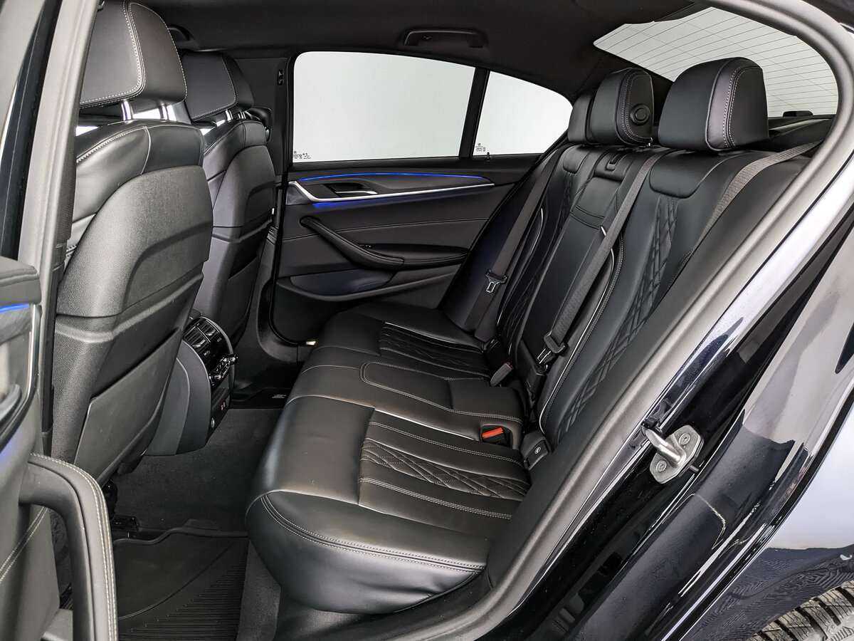 BMW 5 серии с пробегом — 2021 год. Фото: #9