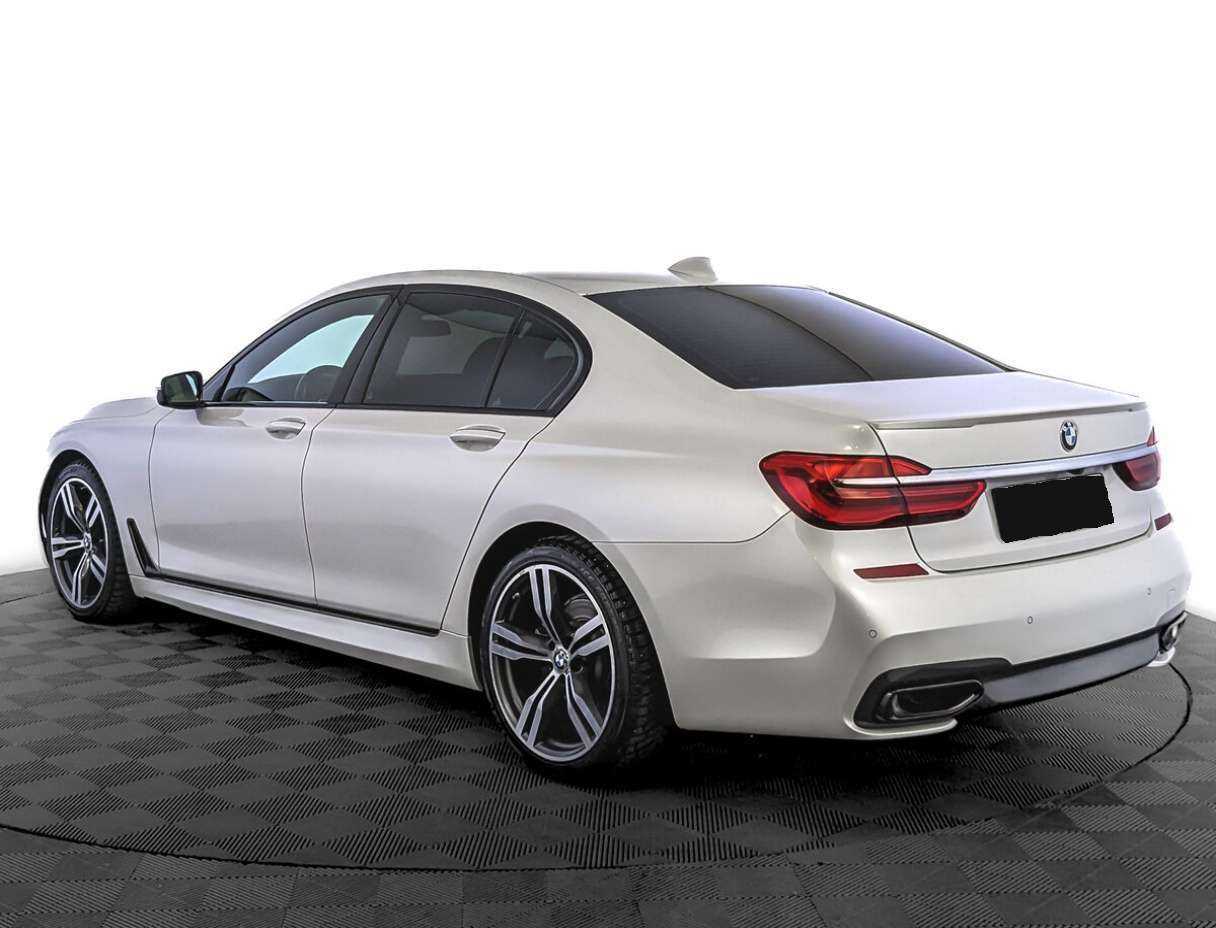 BMW 7 серии с пробегом — 2019 год. Фото: #6