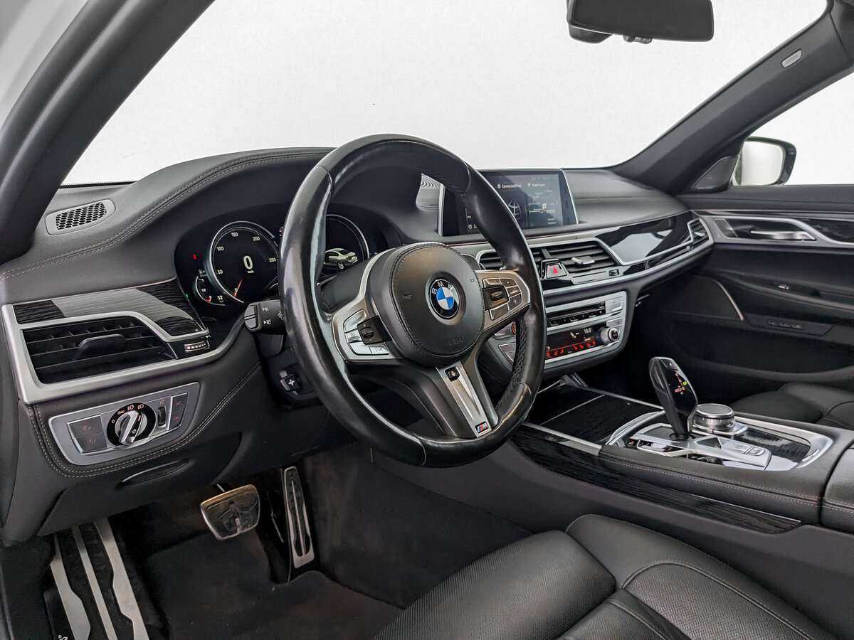 BMW 7 серии с пробегом — 2019 год. Фото: #13