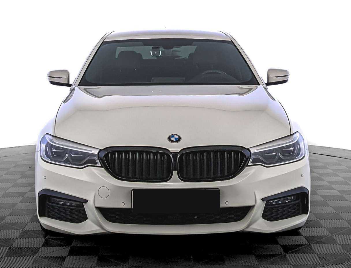 BMW 5 серии с пробегом — 2019 год. Фото: #1