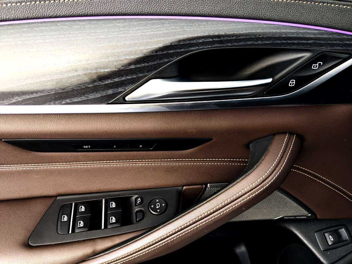 BMW 5 серии с пробегом — 2020 год. Фото: #21