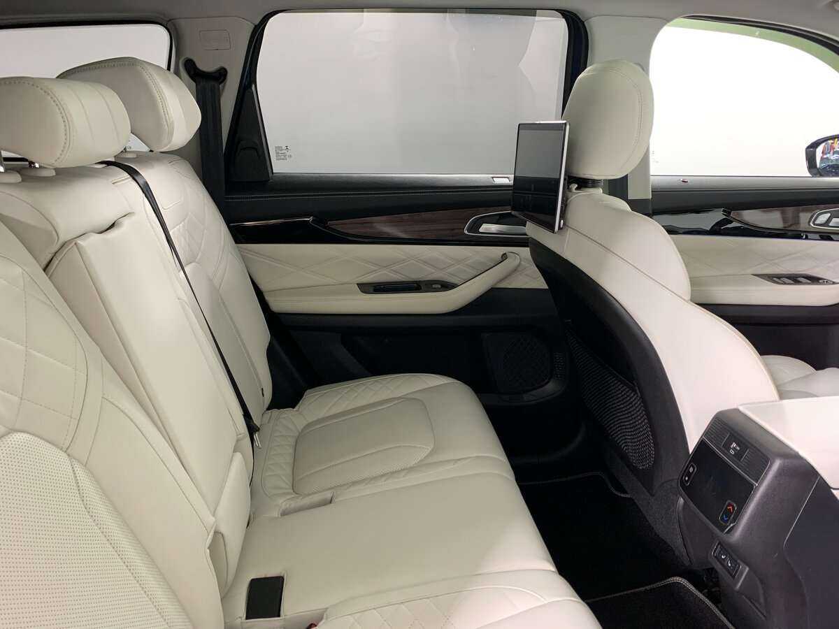 EXEED VX с пробегом — 2022 год. Фото: #16