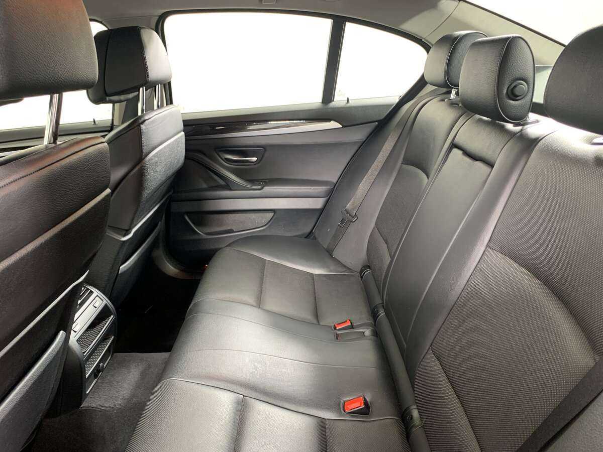 BMW 5 серии с пробегом — 2012 год. Фото: #15