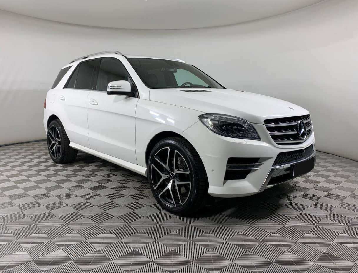 Mercedes-Benz M-Класс с пробегом — 2014 год. Фото: #2