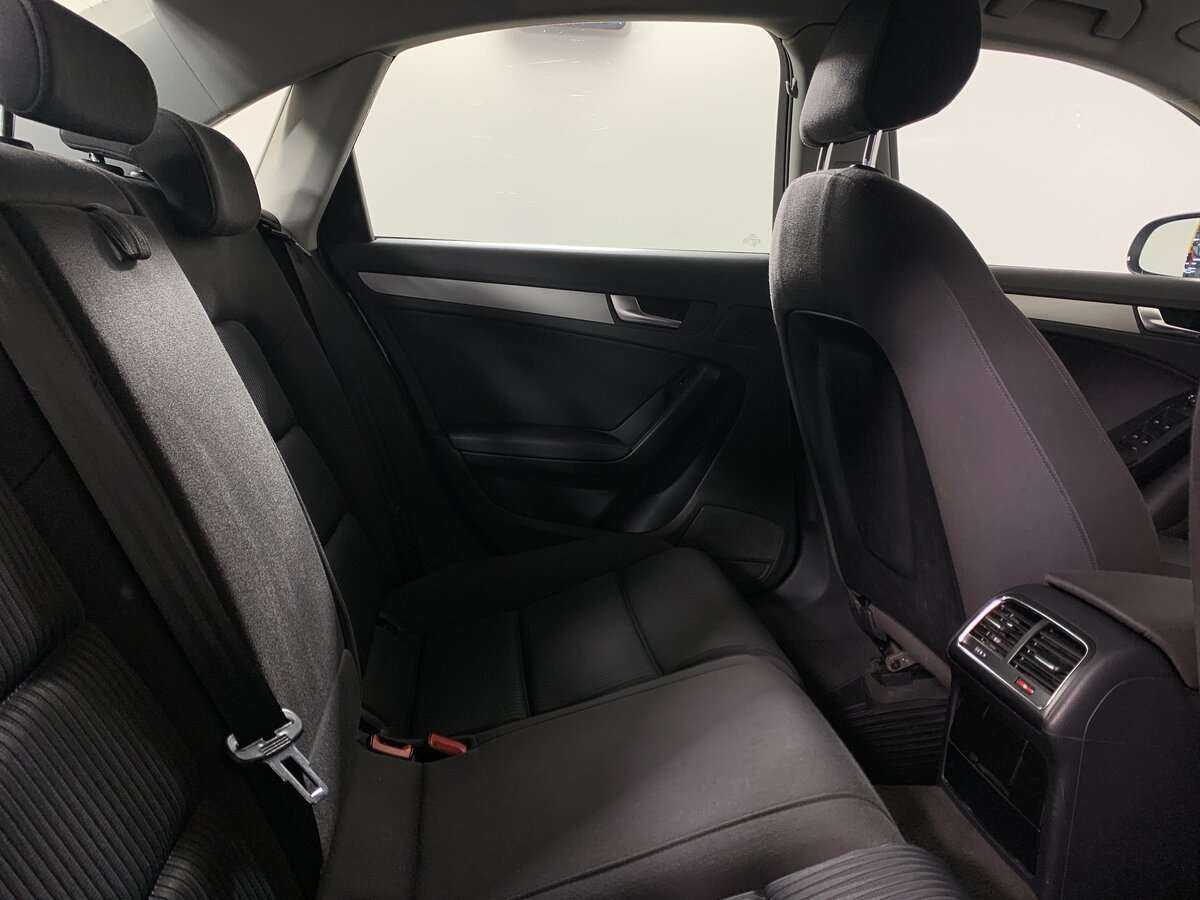 Audi A4 с пробегом — 2011 год. Фото: #14