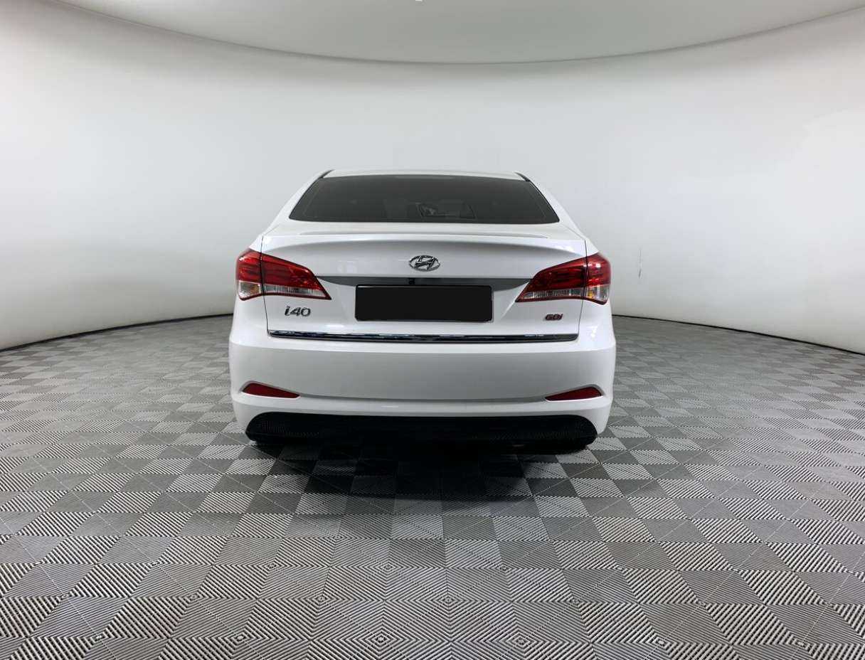 Hyundai i40 с пробегом — 2015 год. Фото: #5