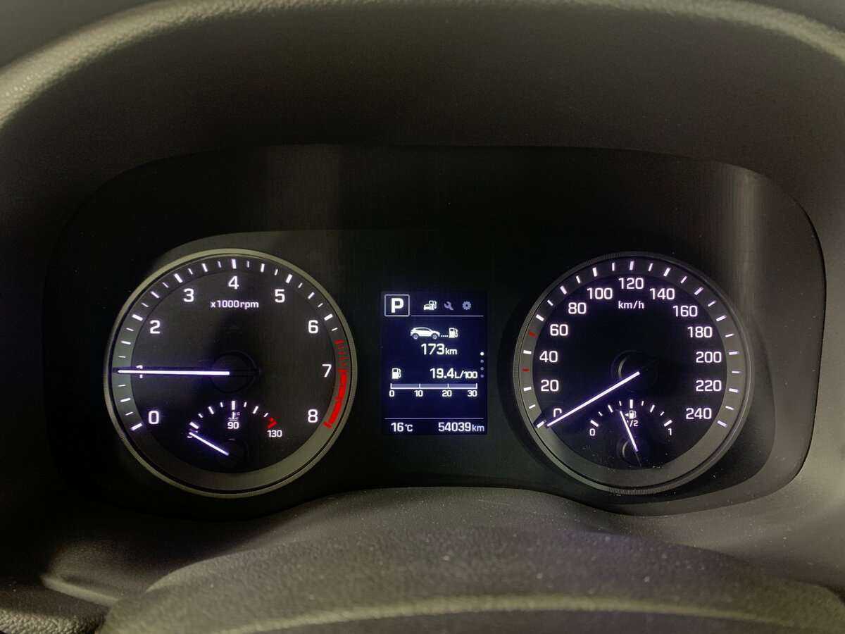 Hyundai Tucson с пробегом — 2016 год. Фото: #13