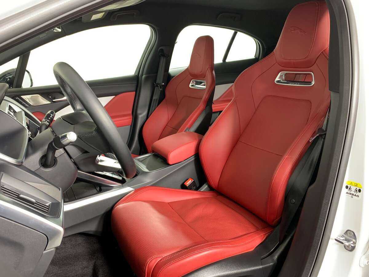 Jaguar I-Pace с пробегом — 2021 год. Фото: #11