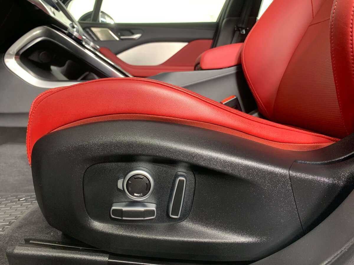 Jaguar I-Pace с пробегом — 2021 год. Фото: #16