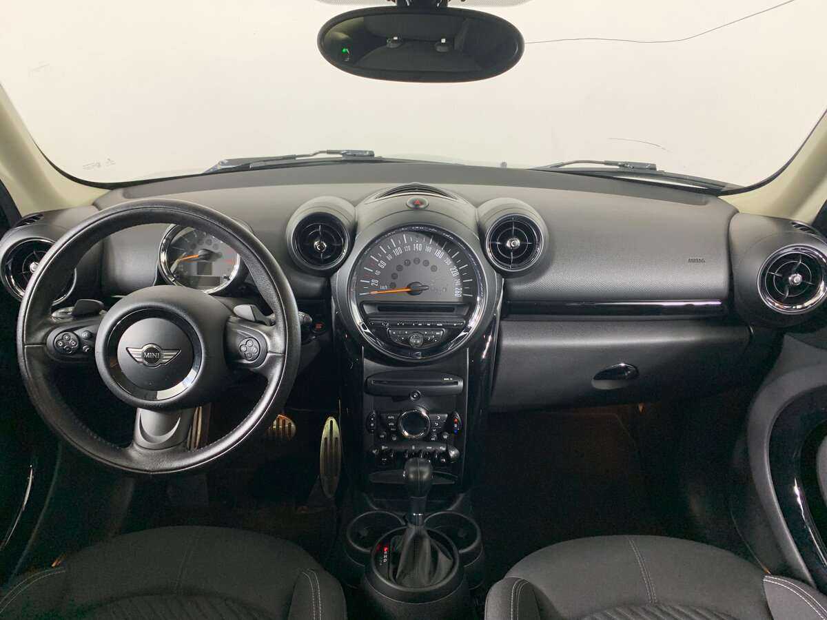 Mini Countryman с пробегом — 2016 год. Фото: #9