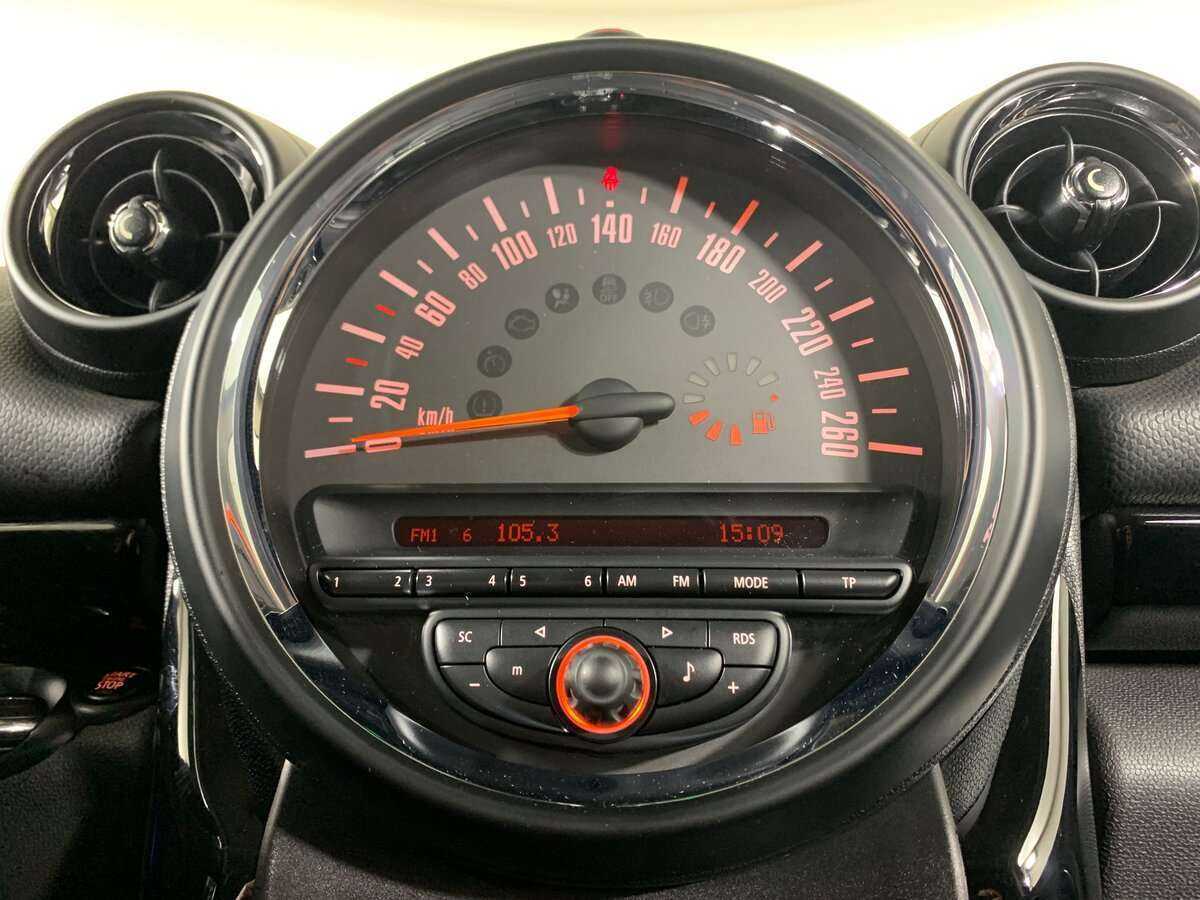 Mini Countryman с пробегом — 2016 год. Фото: #12