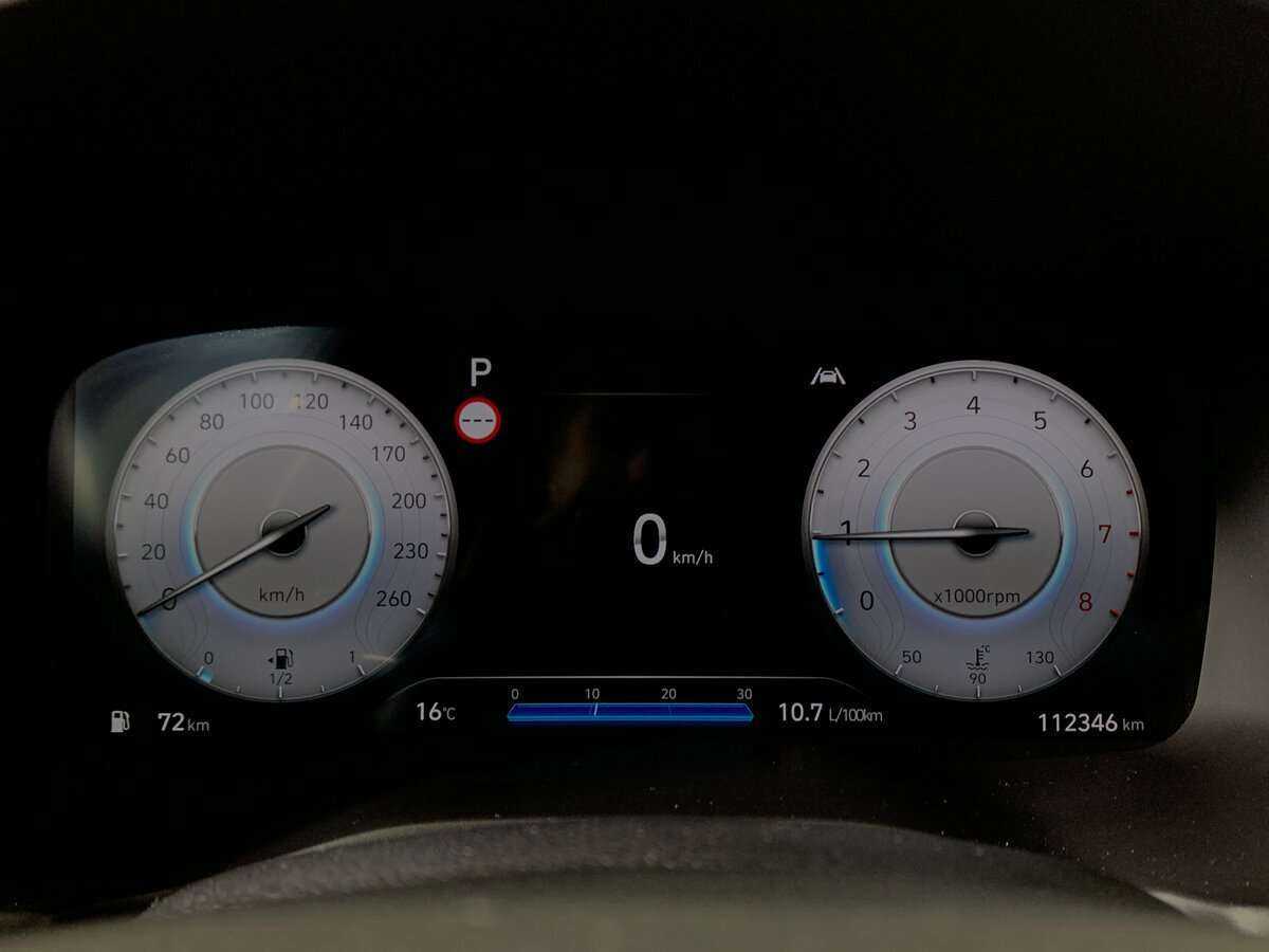 Hyundai Santa Fe с пробегом — 2021 год. Фото: #11