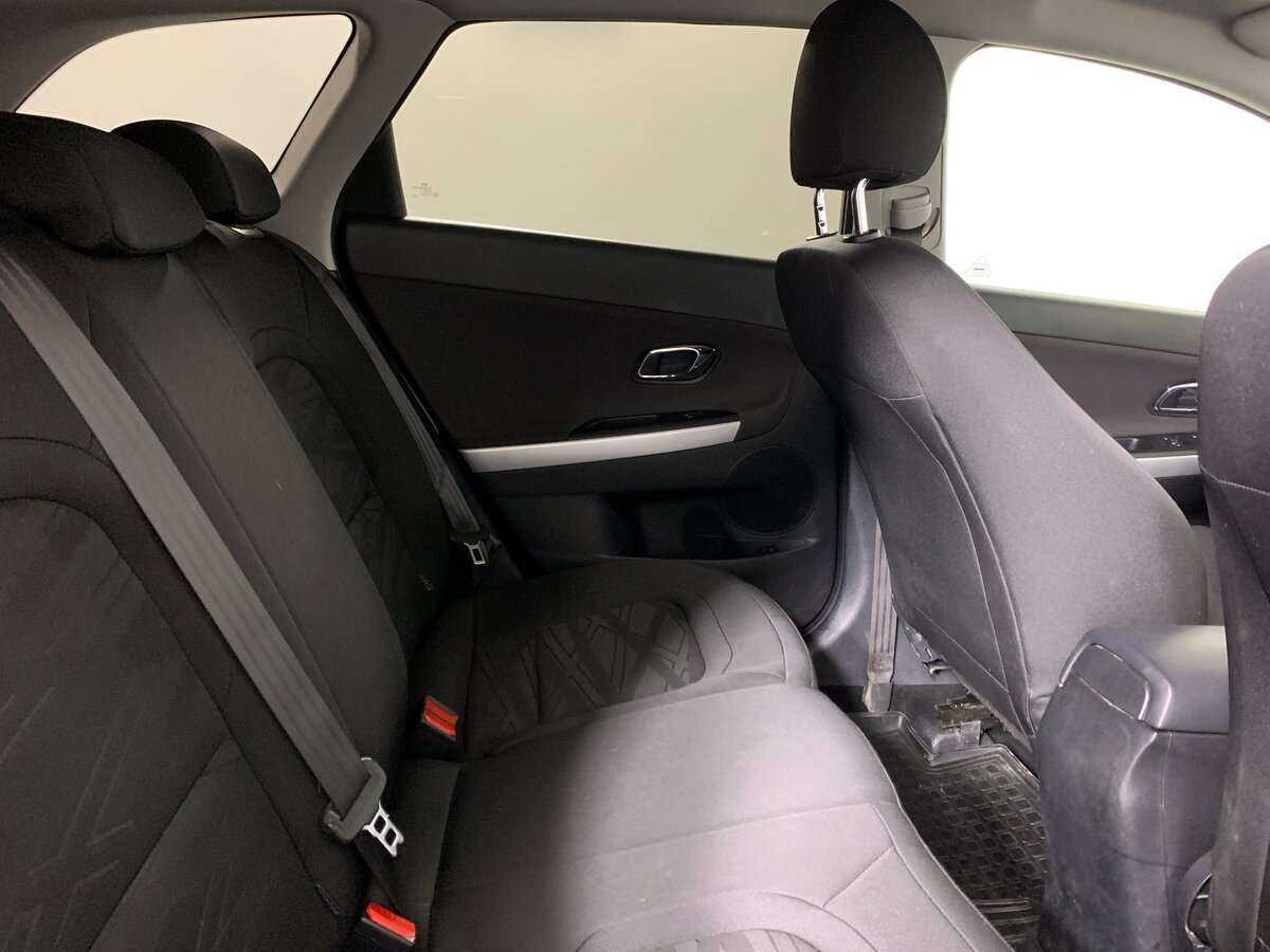 Kia Ceed с пробегом — 2017 год. Фото: #14