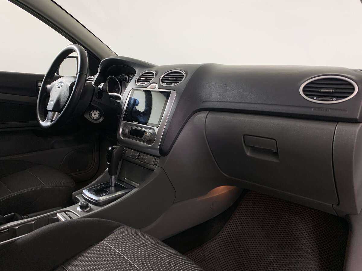 Ford Focus с пробегом — 2009 год. Фото: #9