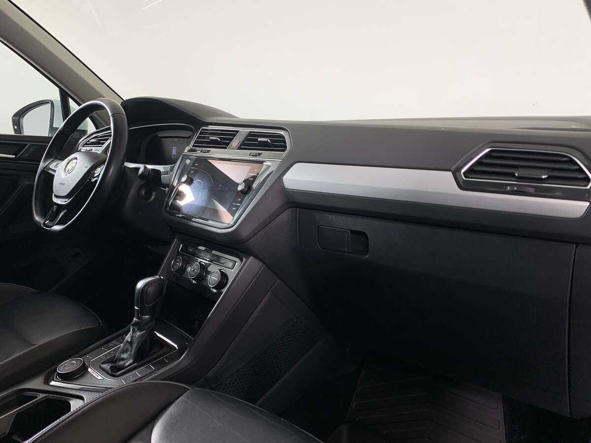 Volkswagen Tiguan с пробегом — 2018 год. Фото: #10