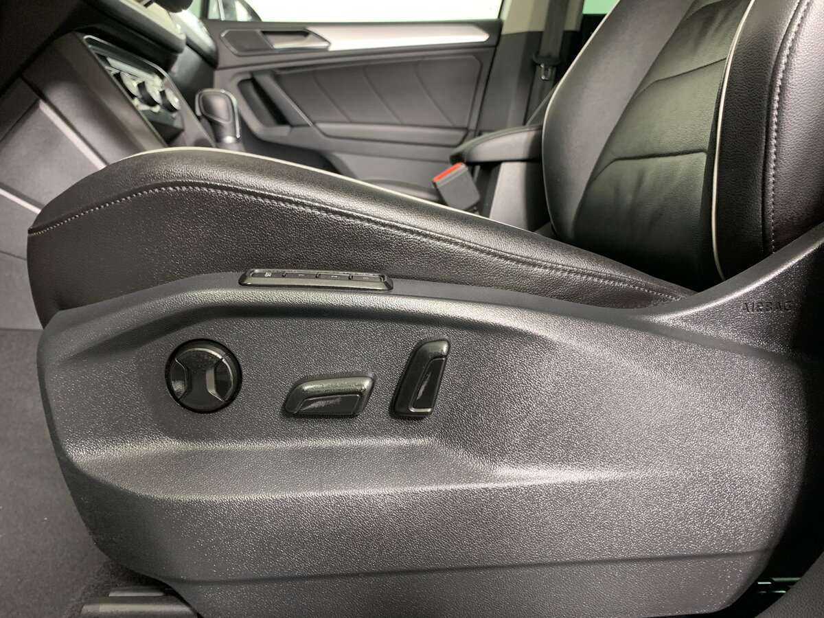 Volkswagen Tiguan с пробегом — 2018 год. Фото: #13