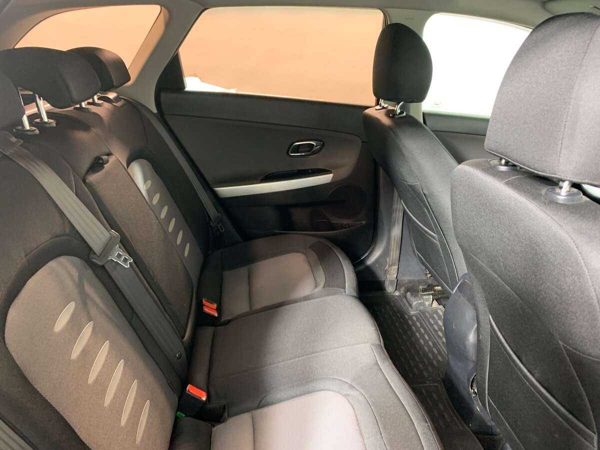 Kia Ceed с пробегом — 2014 год. Фото: #14