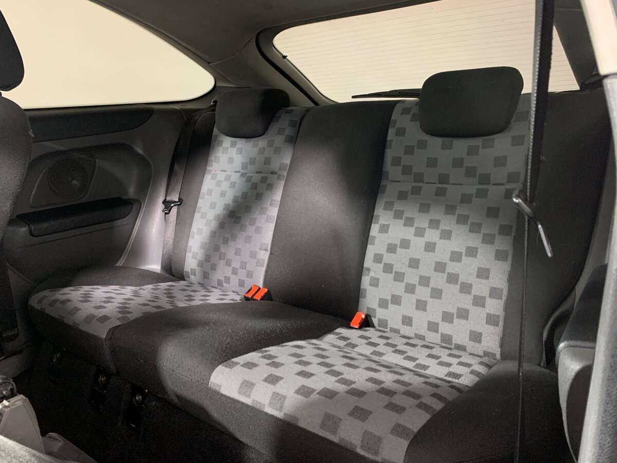 Ford Focus с пробегом — 2005 год. Фото: #15