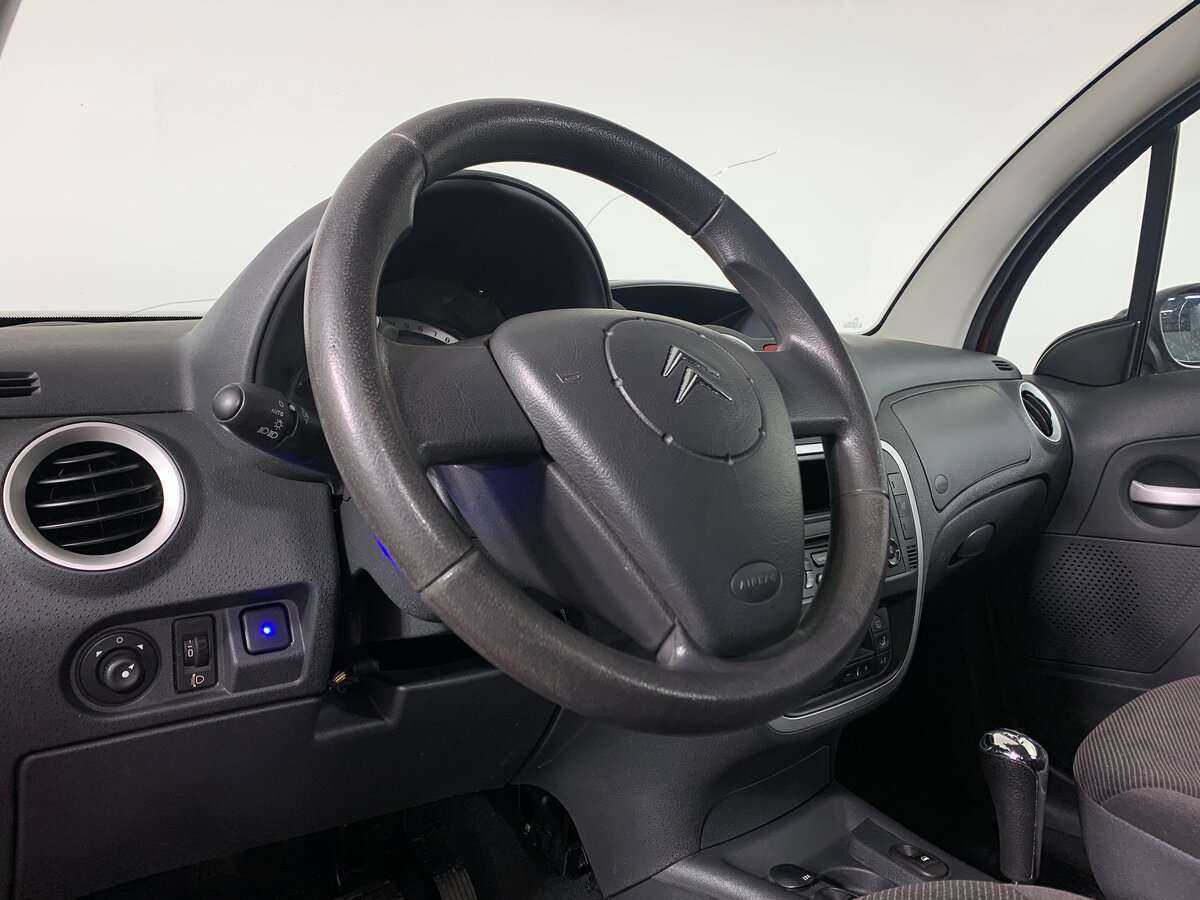 Citroen C3 с пробегом — 2008 год. Фото: #8