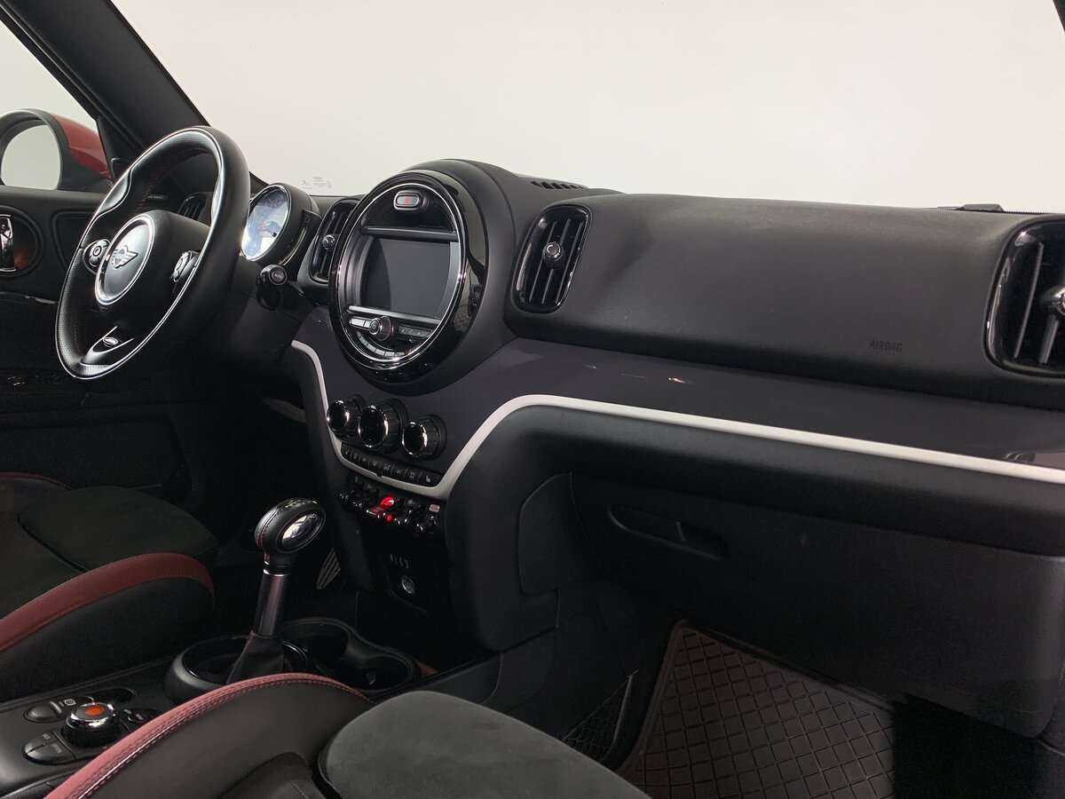 Mini Countryman с пробегом — 2018 год. Фото: #10