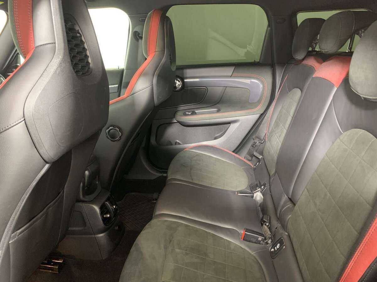 Mini Countryman с пробегом — 2018 год. Фото: #15