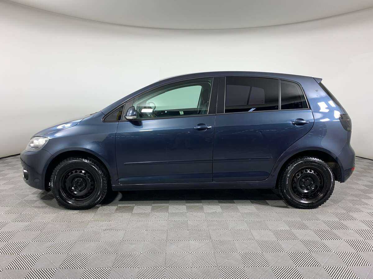 Volkswagen Golf Plus с пробегом — 2010 год. Фото: #7