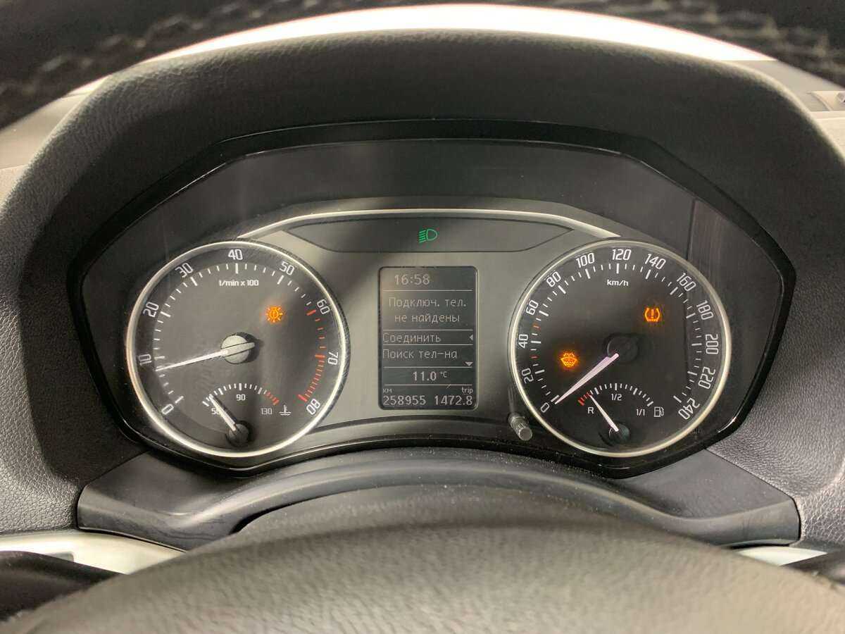 Skoda Octavia с пробегом — 2011 год. Фото: #11