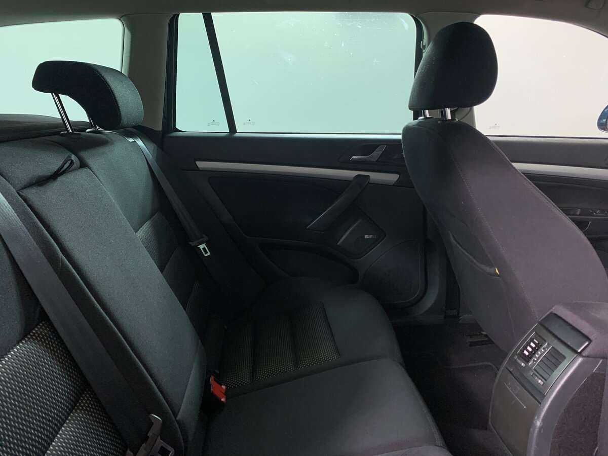 Skoda Octavia с пробегом — 2011 год. Фото: #14