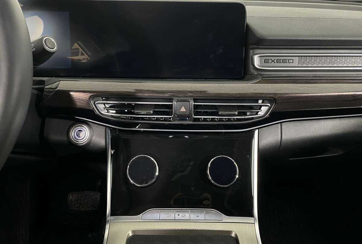 EXEED VX с пробегом — 2023 год. Фото: #10