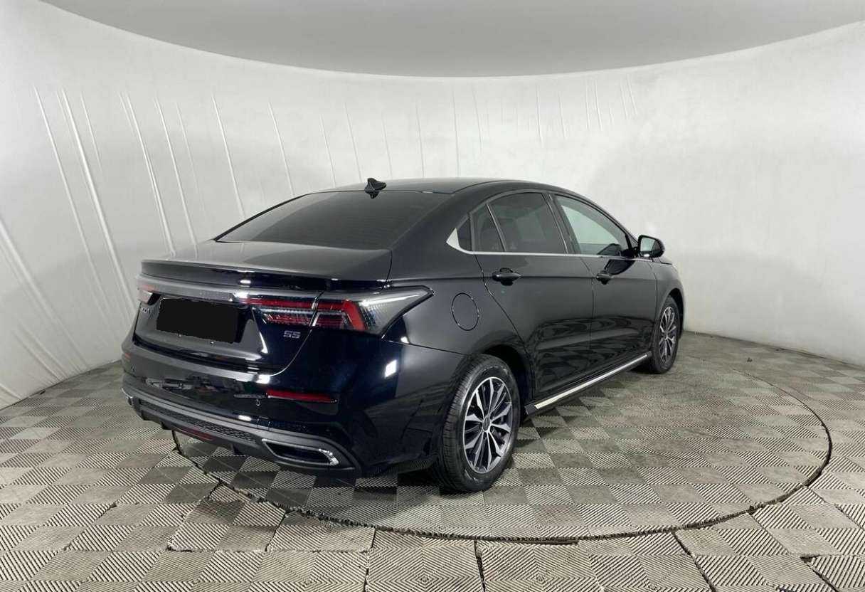 OMODA S5 с пробегом — 2023 год. Фото: #4