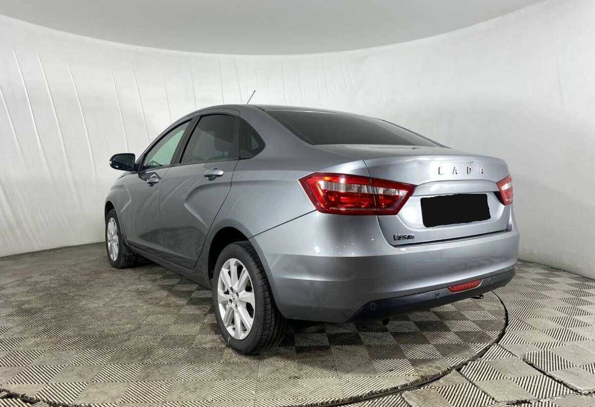 Lada (ВАЗ) Vesta с пробегом — 2020 год. Фото: #6