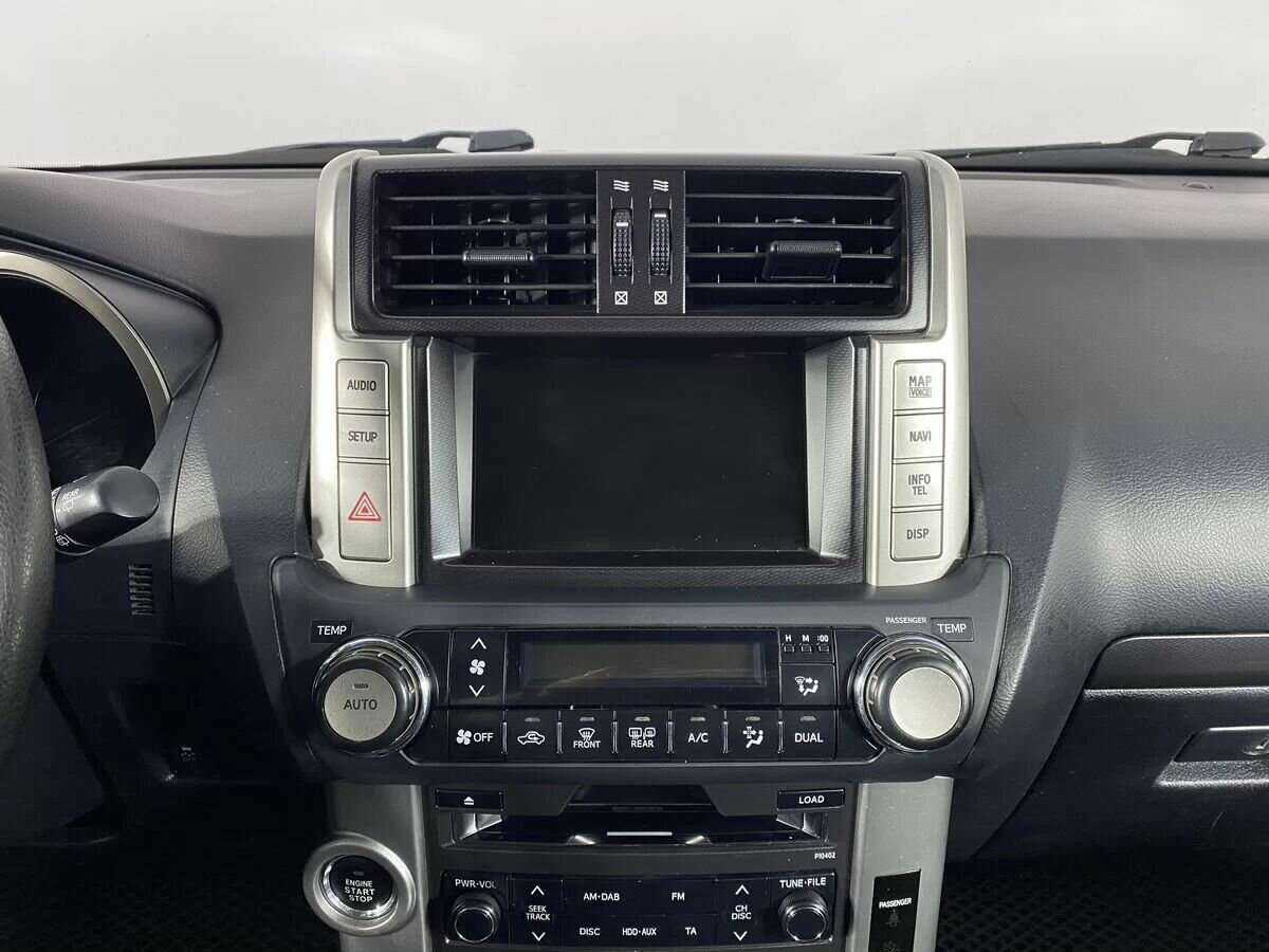 Toyota Land Cruiser Prado с пробегом — 2013 год. Фото: #10