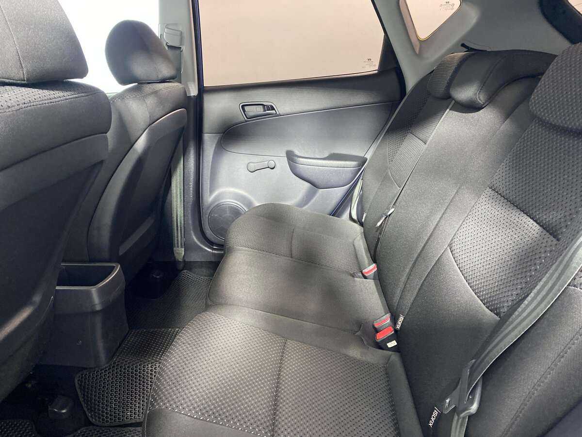 Hyundai i30 с пробегом — 2010 год. Фото: #6