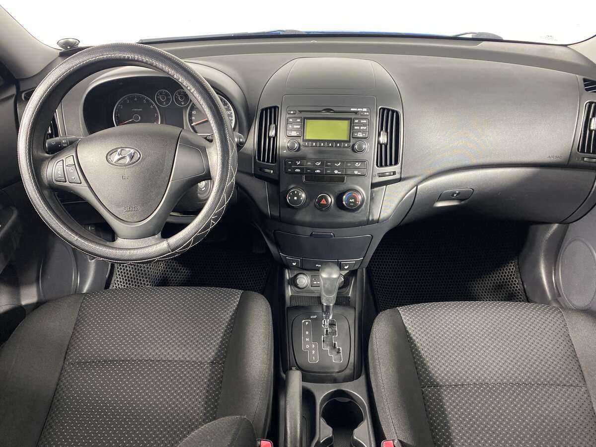 Hyundai i30 с пробегом — 2010 год. Фото: #7