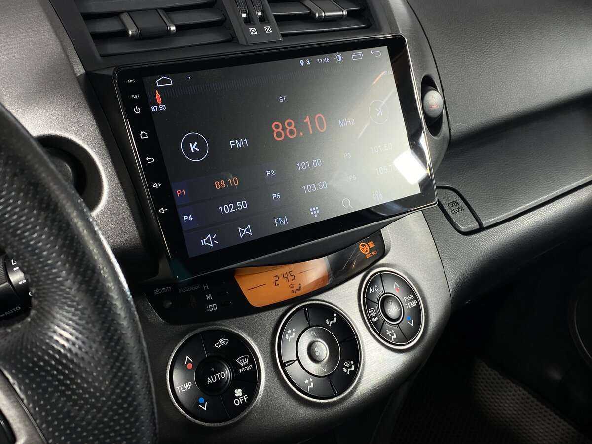 Toyota RAV4 с пробегом — 2011 год. Фото: #11