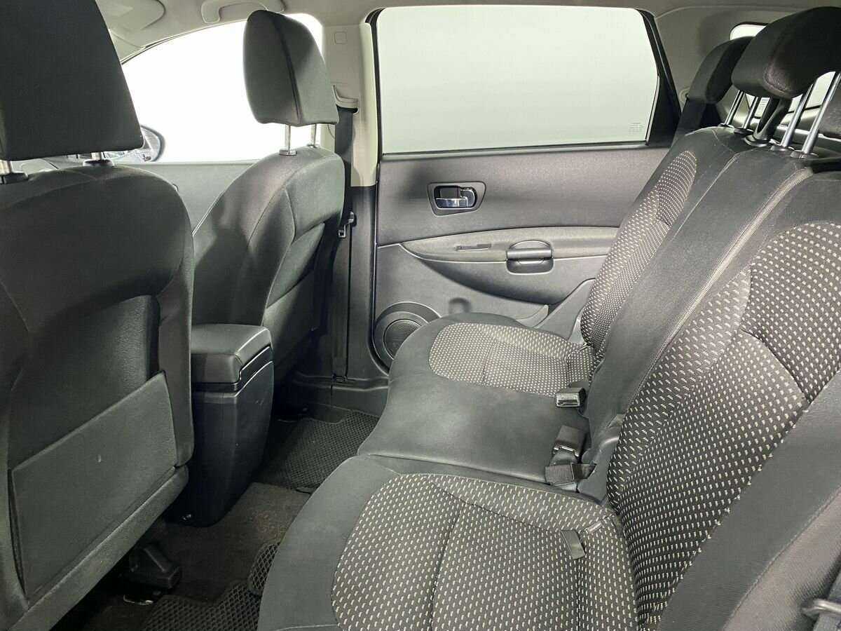 Nissan Qashqai+2 с пробегом — 2008 год. Фото: #11