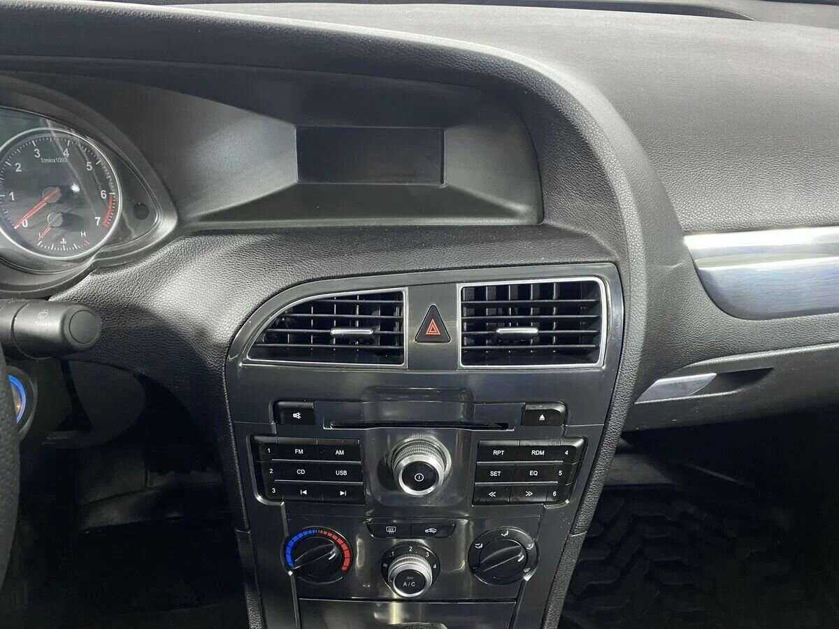 Brilliance H530 с пробегом — 2014 год. Фото: #12