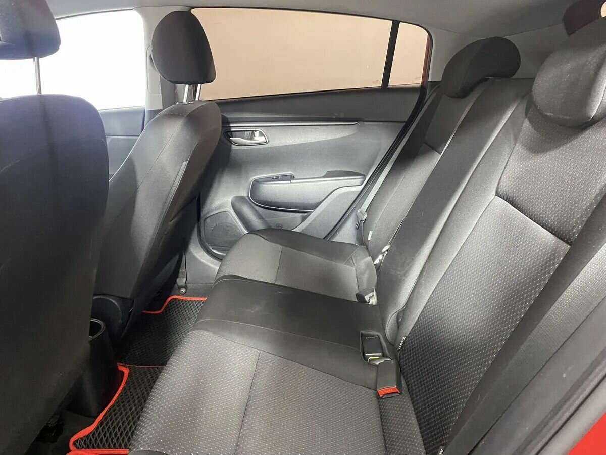 Kia Rio с пробегом — 2021 год. Фото: #8