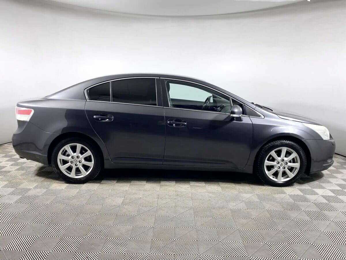 Toyota Avensis с пробегом — 2009 год. Фото: #3