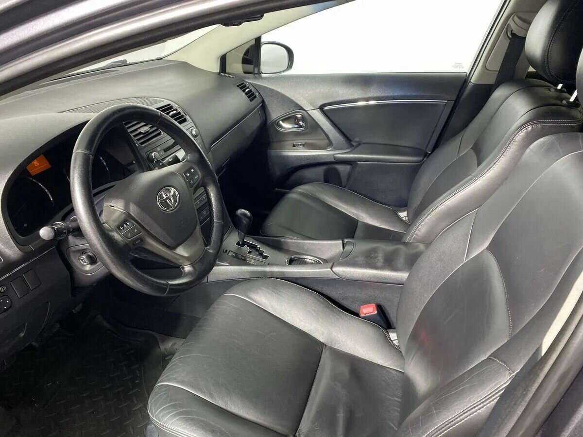 Toyota Avensis с пробегом — 2009 год. Фото: #8