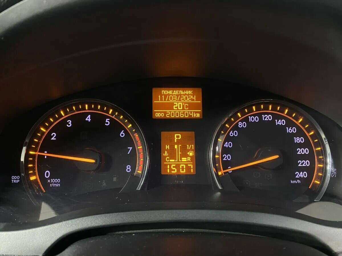 Toyota Avensis с пробегом — 2009 год. Фото: #13