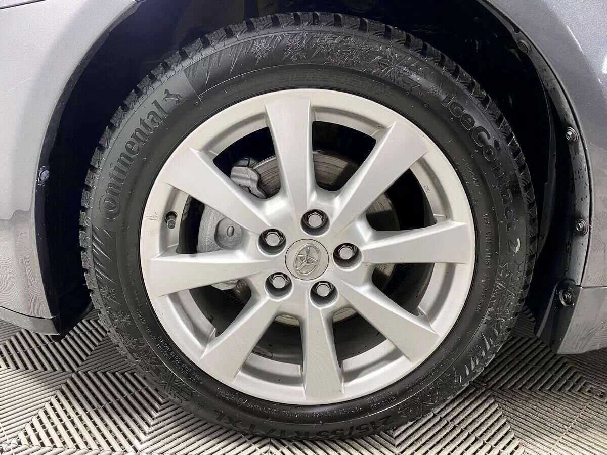 Toyota Avensis с пробегом — 2009 год. Фото: #14