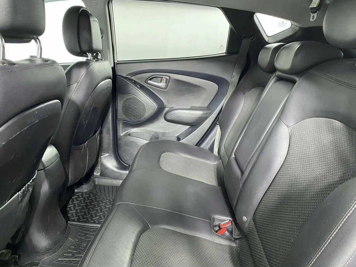 Hyundai ix35 с пробегом — 2011 год. Фото: #7