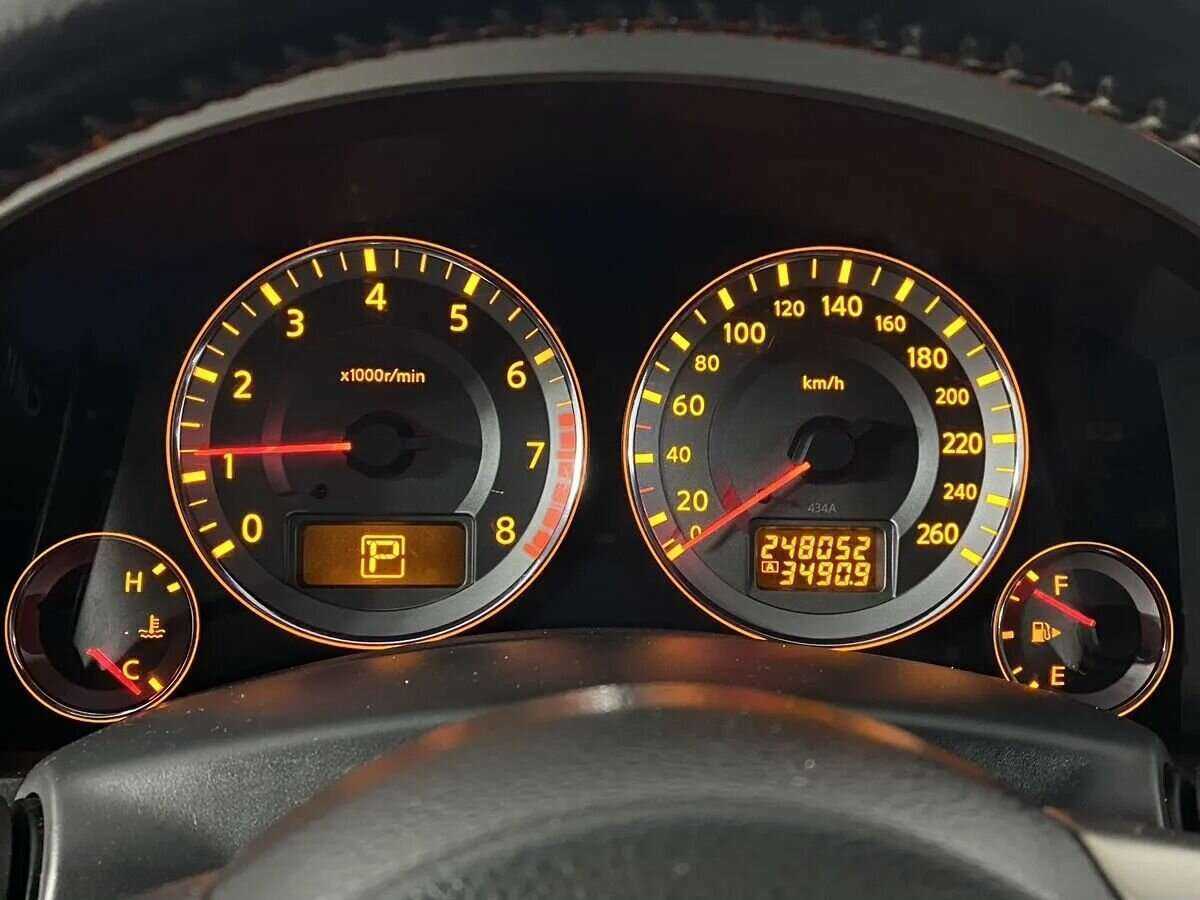 Infiniti FX с пробегом — 2008 год. Фото: #13