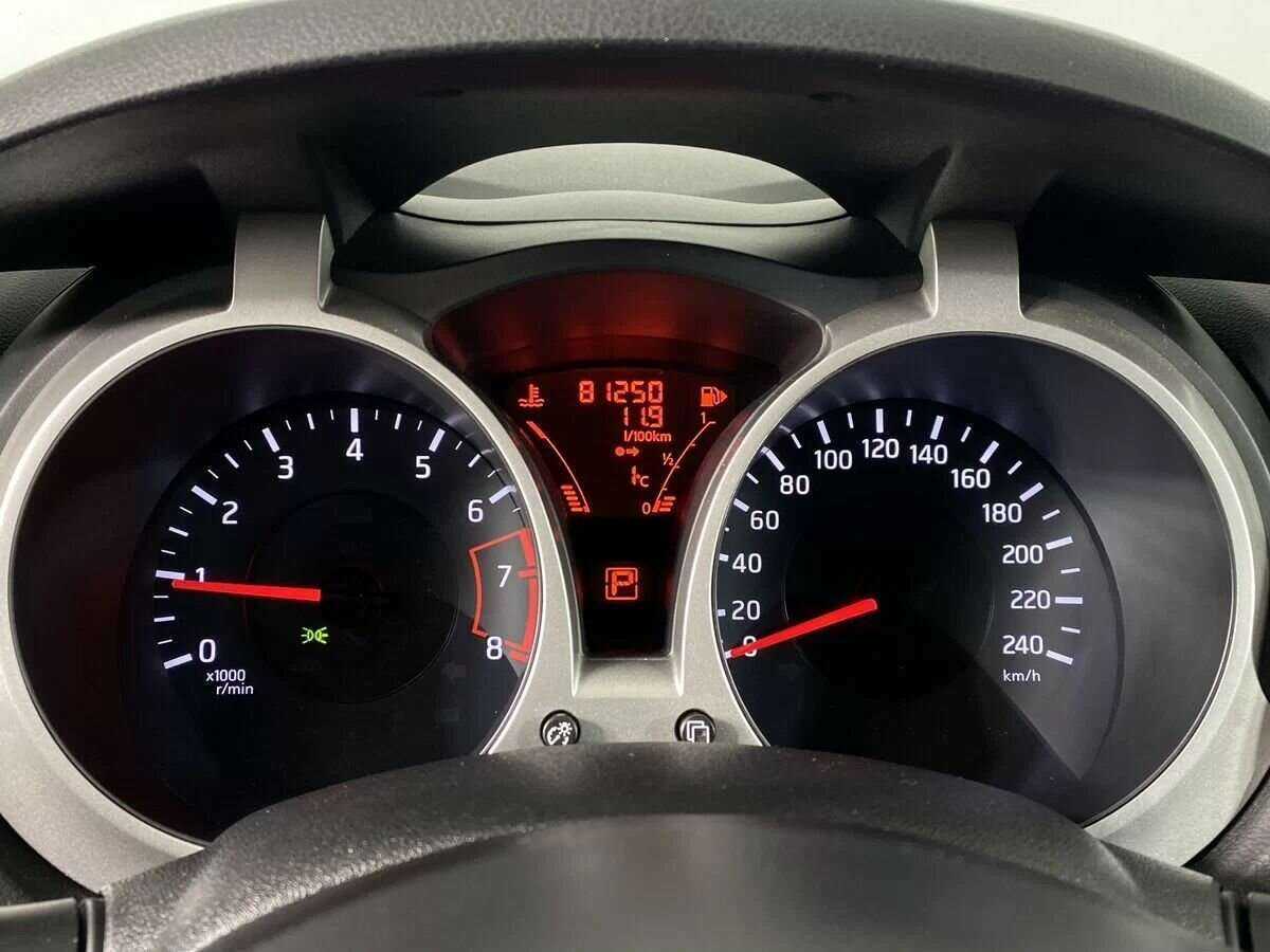 Nissan Juke с пробегом — 2012 год. Фото: #11