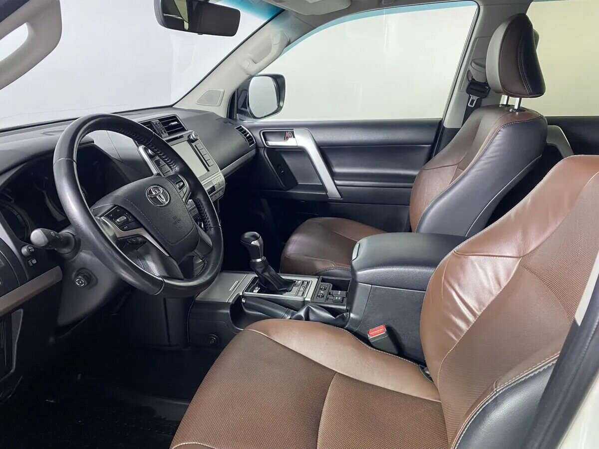Toyota Land Cruiser Prado с пробегом — 2020 год. Фото: #8