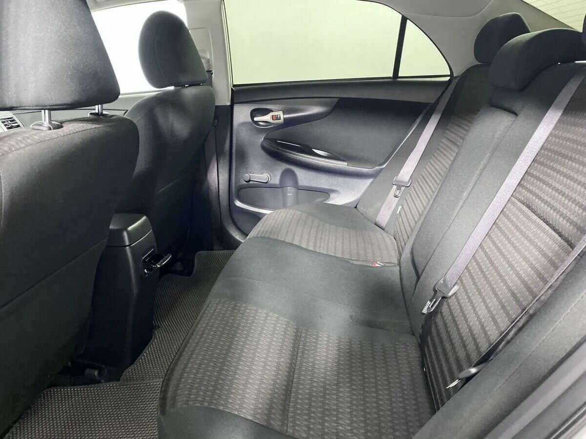 Toyota Corolla с пробегом — 2007 год. Фото: #7