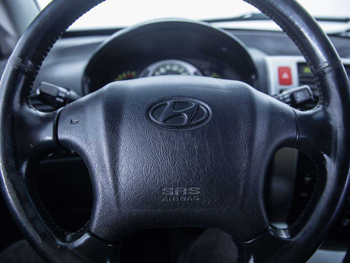 Hyundai Tucson с пробегом — 2007 год. Фото: #9