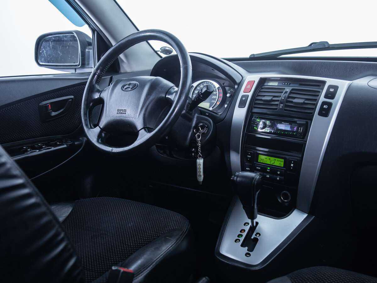 Hyundai Tucson с пробегом — 2007 год. Фото: #10